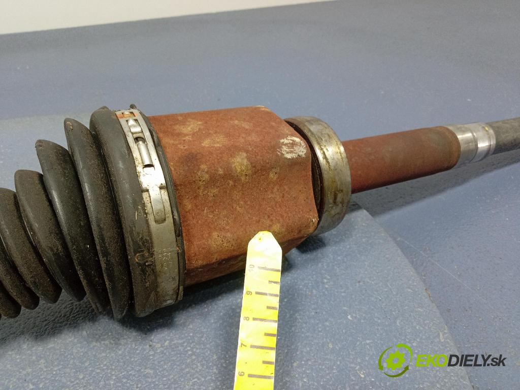 Ford Escape 2019 poloos Prava: Predné CV61-3B436-JE