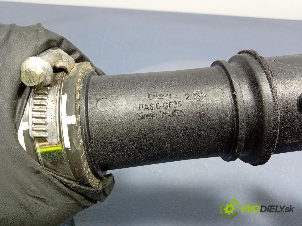 Ford Escape 2019 rúrka Vzduch: F1F1-6C646-CB