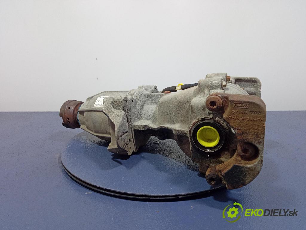 Ford Escape 2019 Most: Zadný: CV6W4000FA