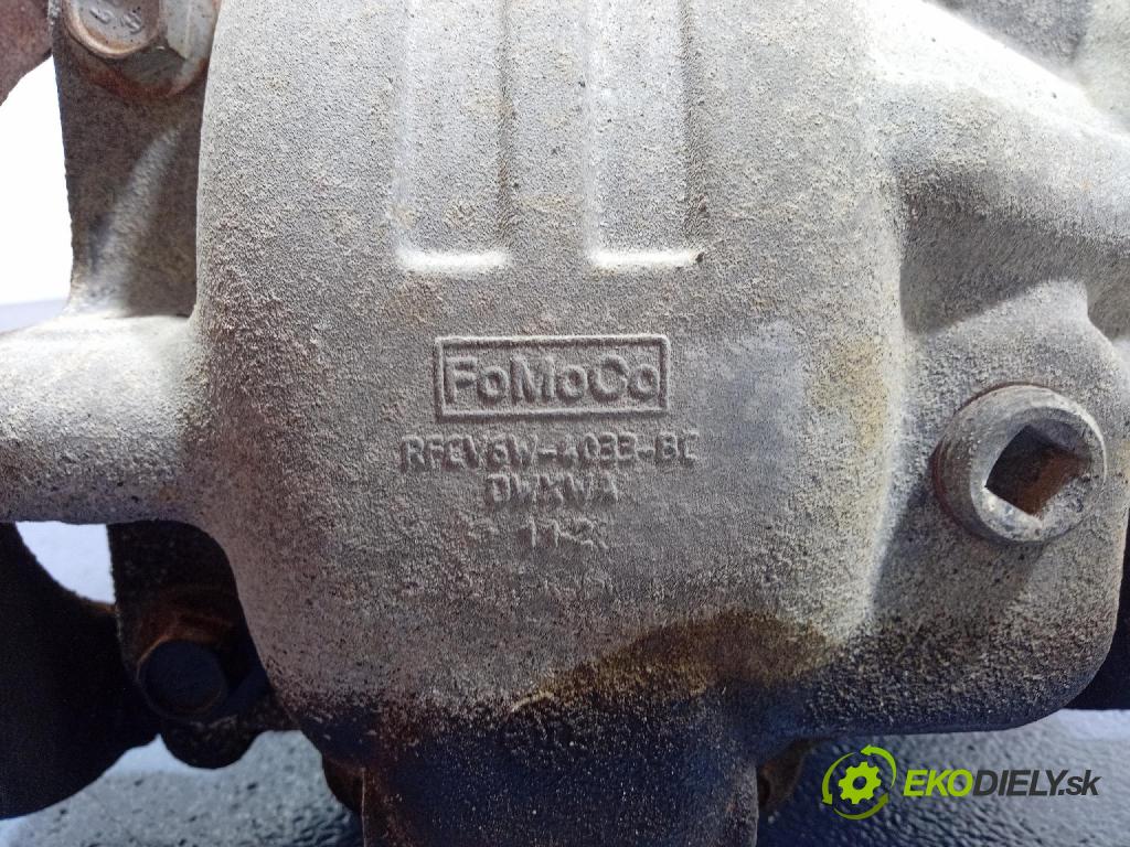 Ford Escape 2019 Most: Zadný: CV6W4000FA