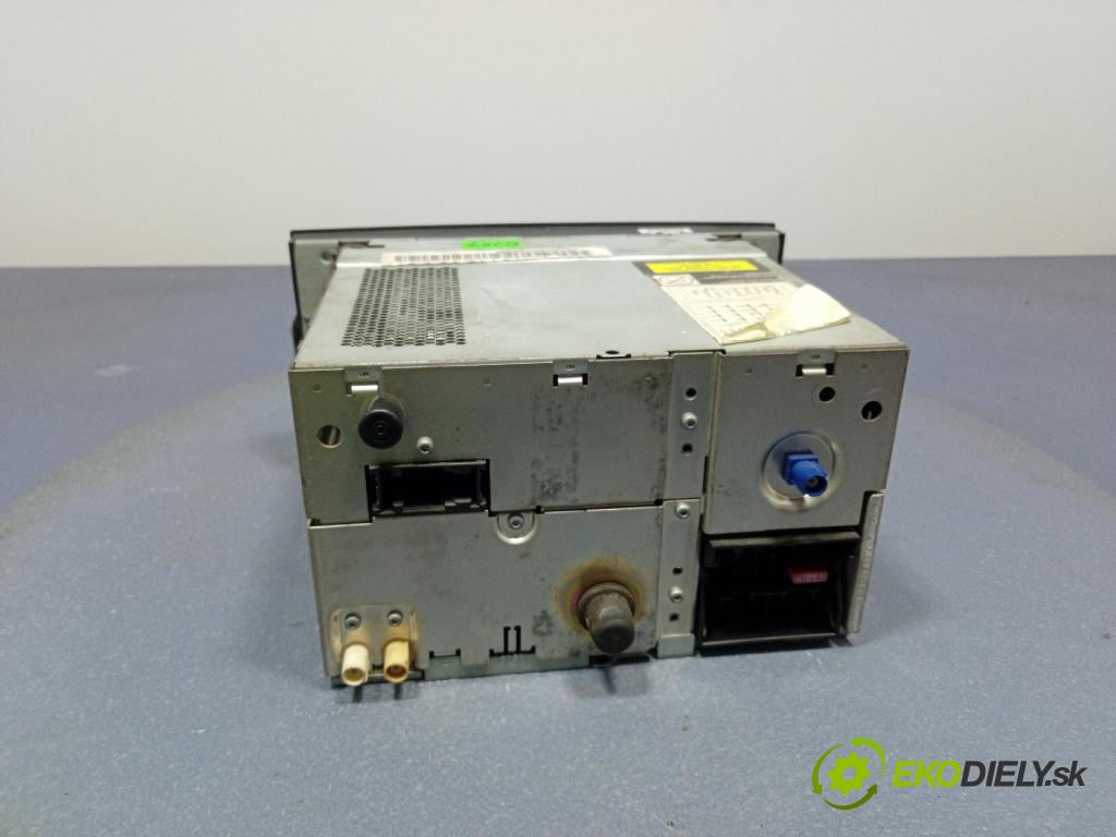 Vw Touareg 2004 Radio I Navigácia: 7L6035191H