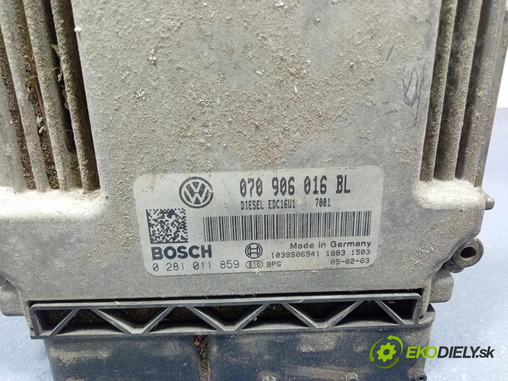 Vw Touareg 2004 riadiaca jednotka Motor: 070906016BL