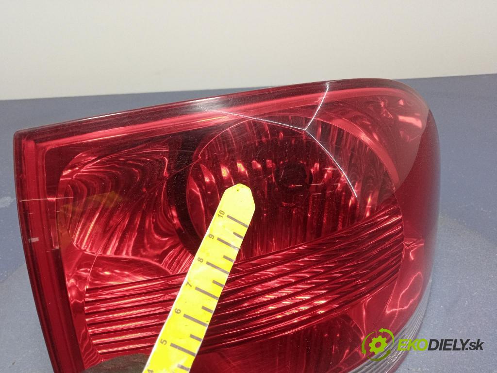 Vw Touareg 2004 svetlo / reflektor zad Prava: Vonkajsia: 7L6945096K