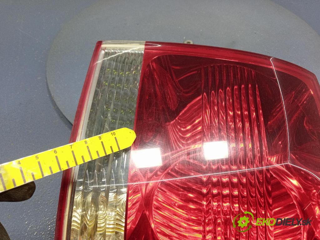 Vw Touareg 2004 svetlo / reflektor zad Prava: Vonkajsia: 7L6945096K