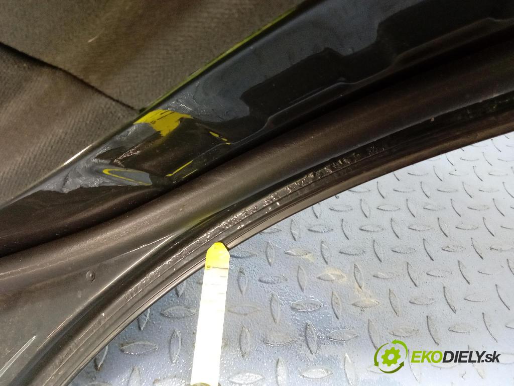 Mercedes E-klasa 2003 dvere zad pravé 