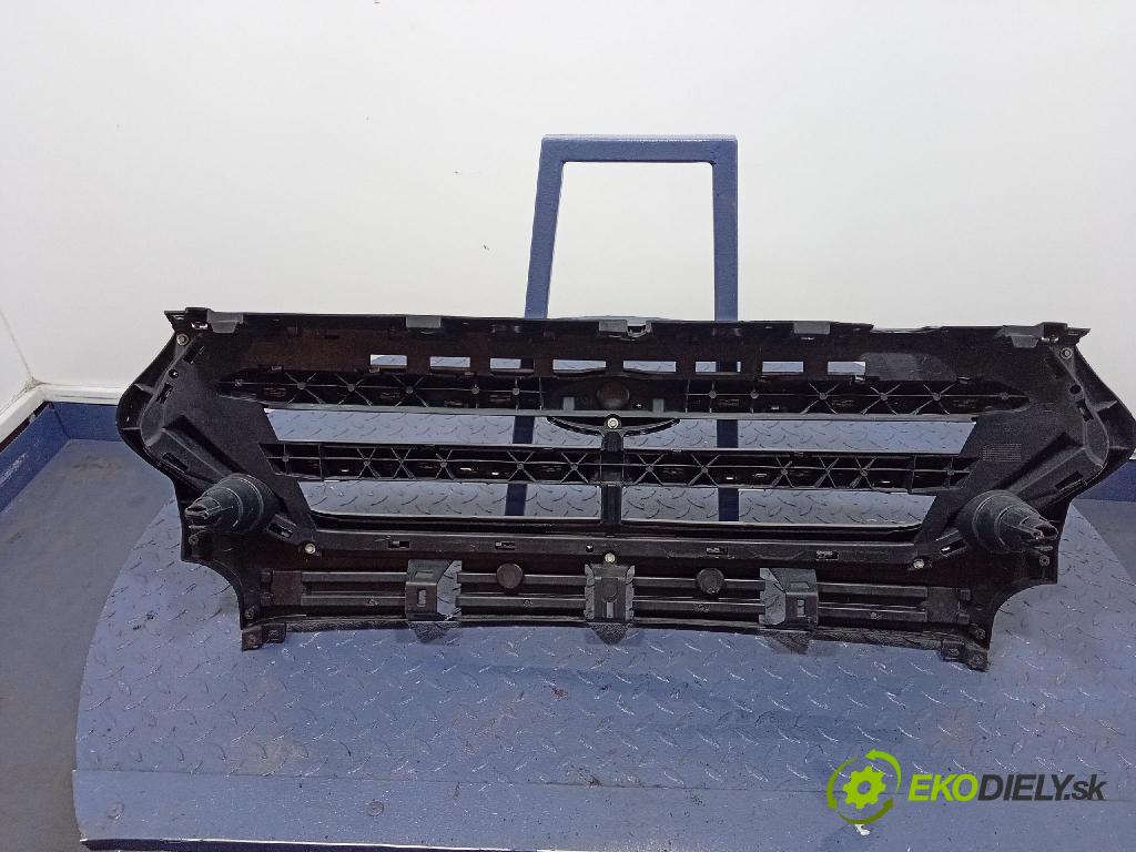 Ford Escape 2019 miežka / Gril: GV44-8A164-A