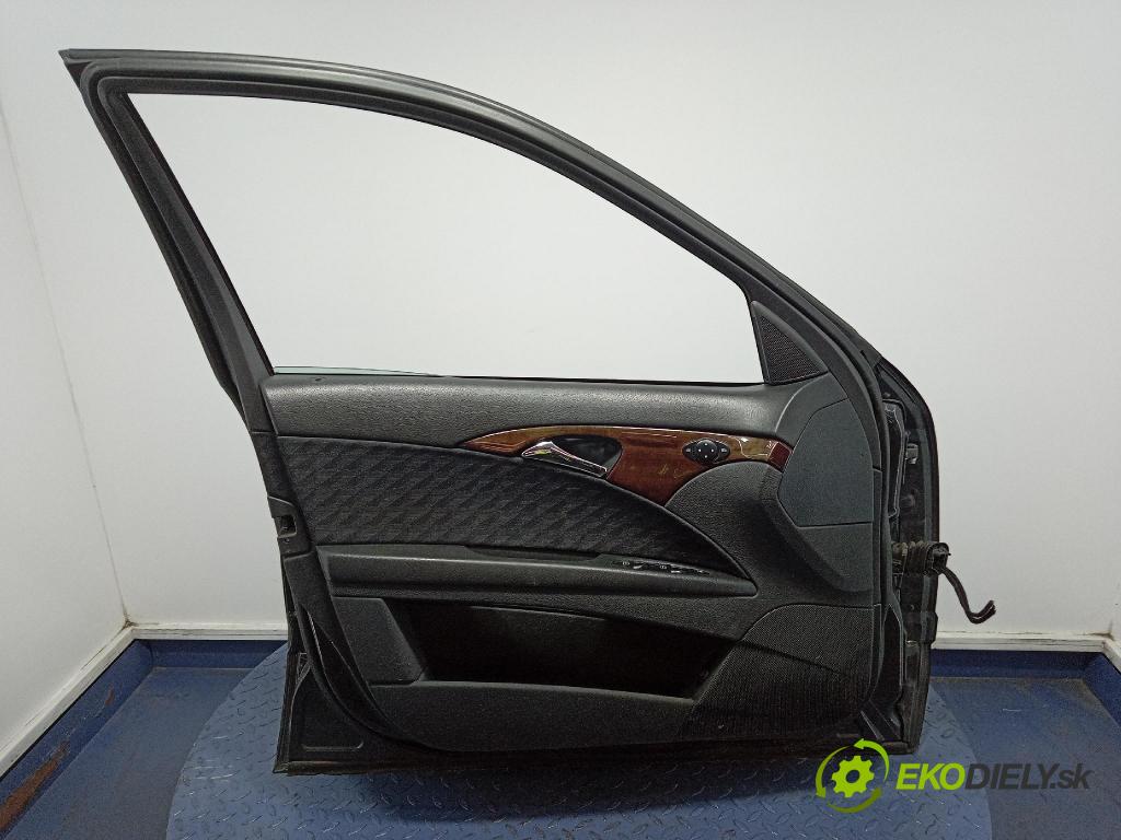 Mercedes E-klasa 2003 dvere Predné Vľavo: