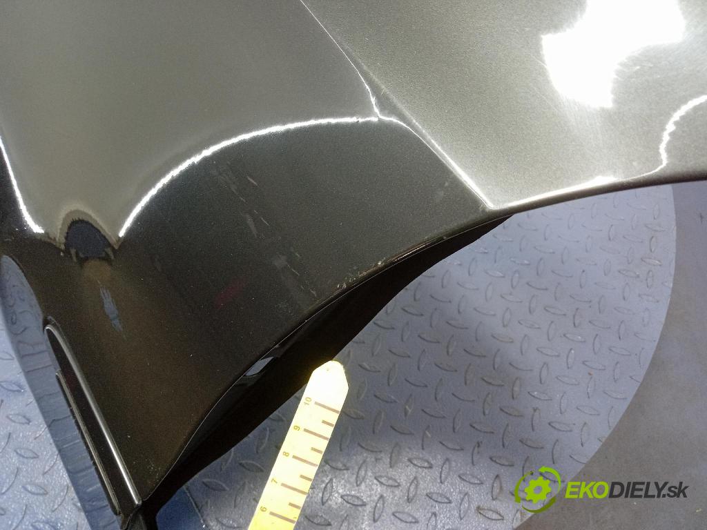 Mercedes E-klasa 2003 blatník Predné Vľavo: