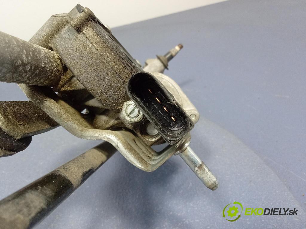 Skoda Fabia 2018 mechanizmus motor: Stierače: Predné 5JB955113