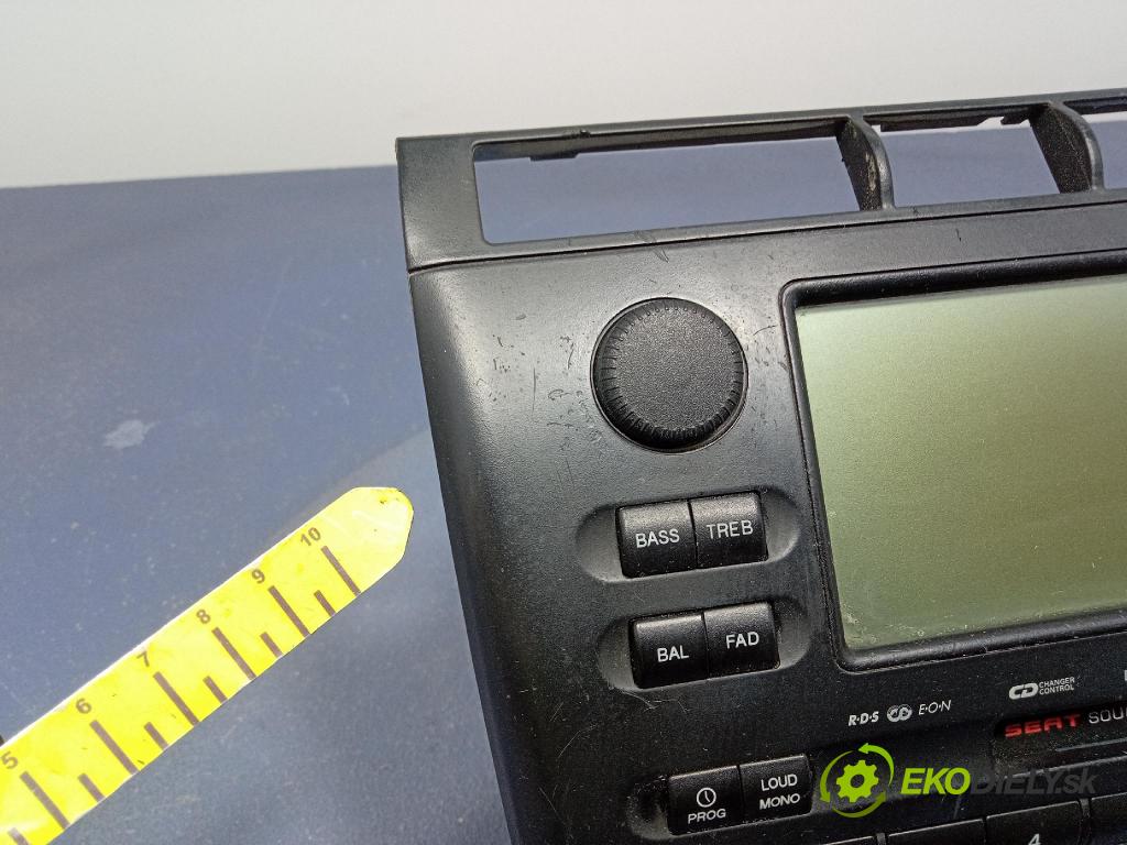 Seat Cordoba 2002 Radio I Navigácia: 6K0035186C