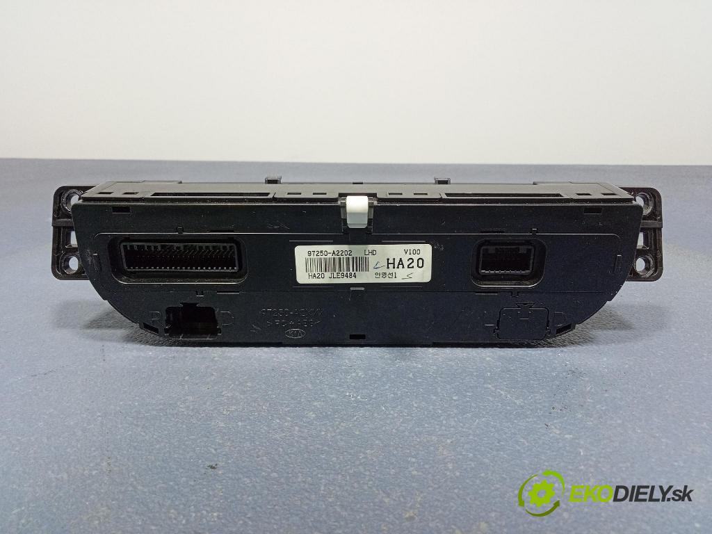 Kia Ceed 2014 prepínač Klimatizácia: Prúd vzduchu: 97250-A2202