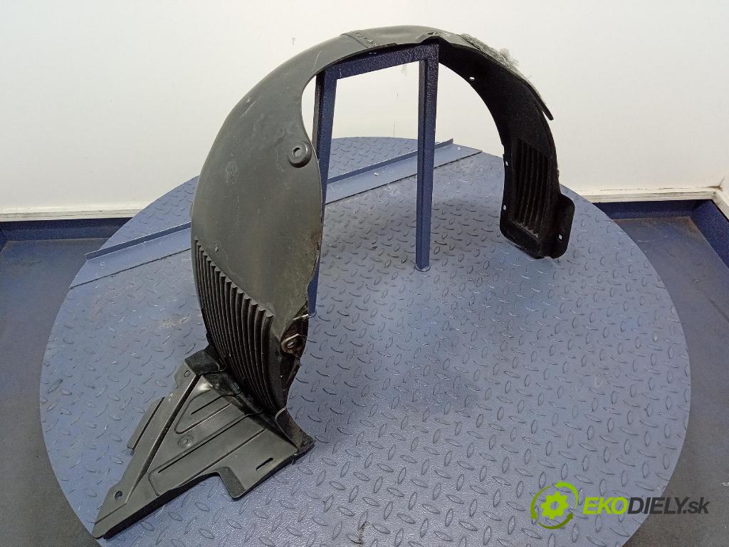 Kia Ceed 2014 Blatník: Plastové: Predné 86814-A2000