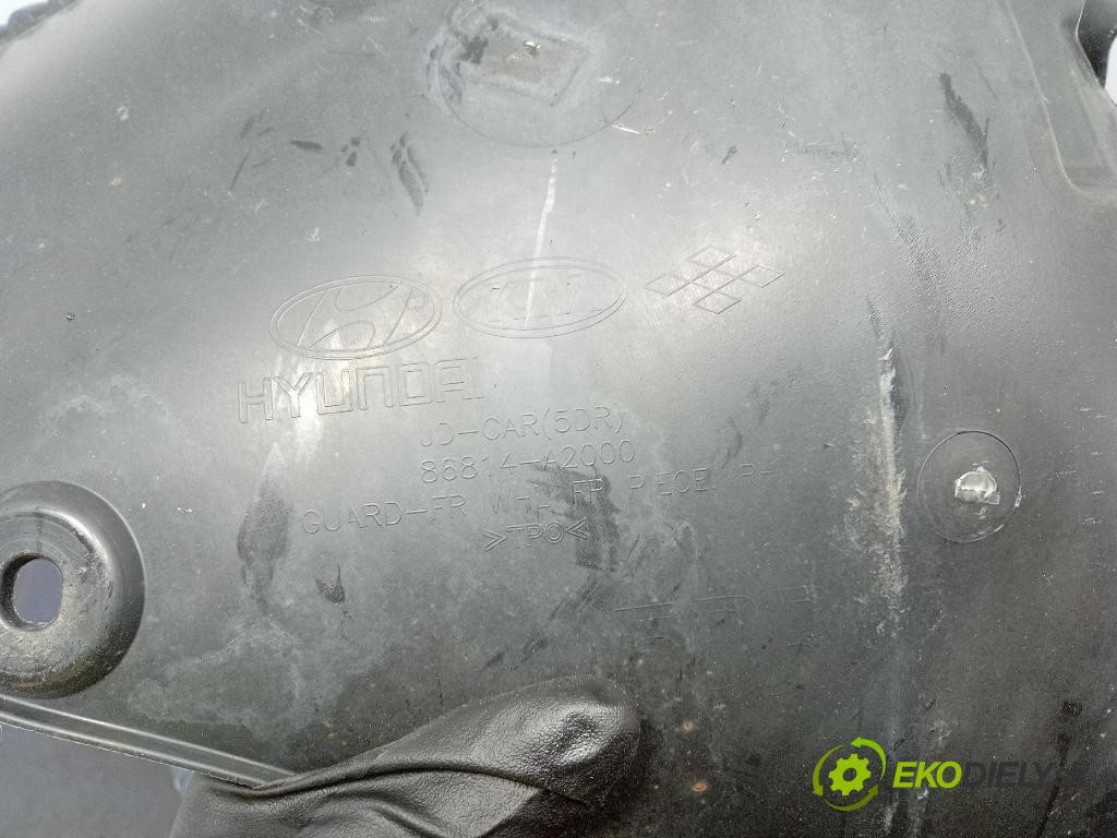 Kia Ceed 2014 Blatník: Plastové: Predné 86814-A2000