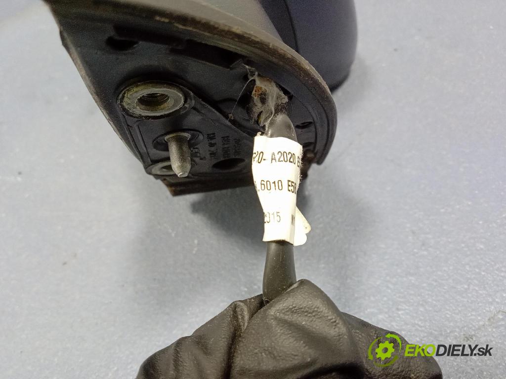 Kia Ceed 2014 zrkadlo pravé 87620-A2020