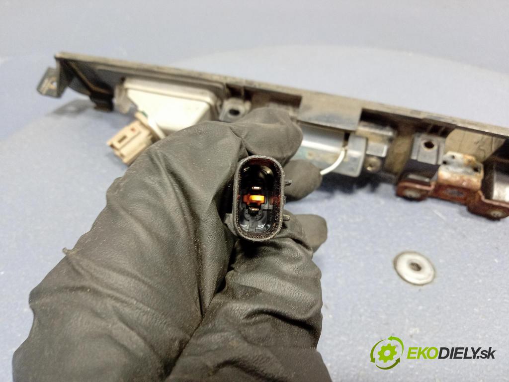 Kia Ceed 2014 zaslepka: zad 87312-A2250