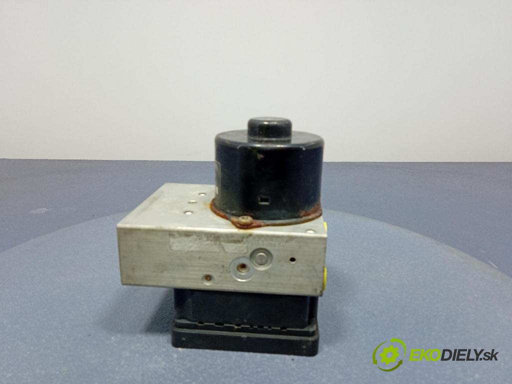 Vw Touareg 2004 čerpadlo ABS x 7L0907379D