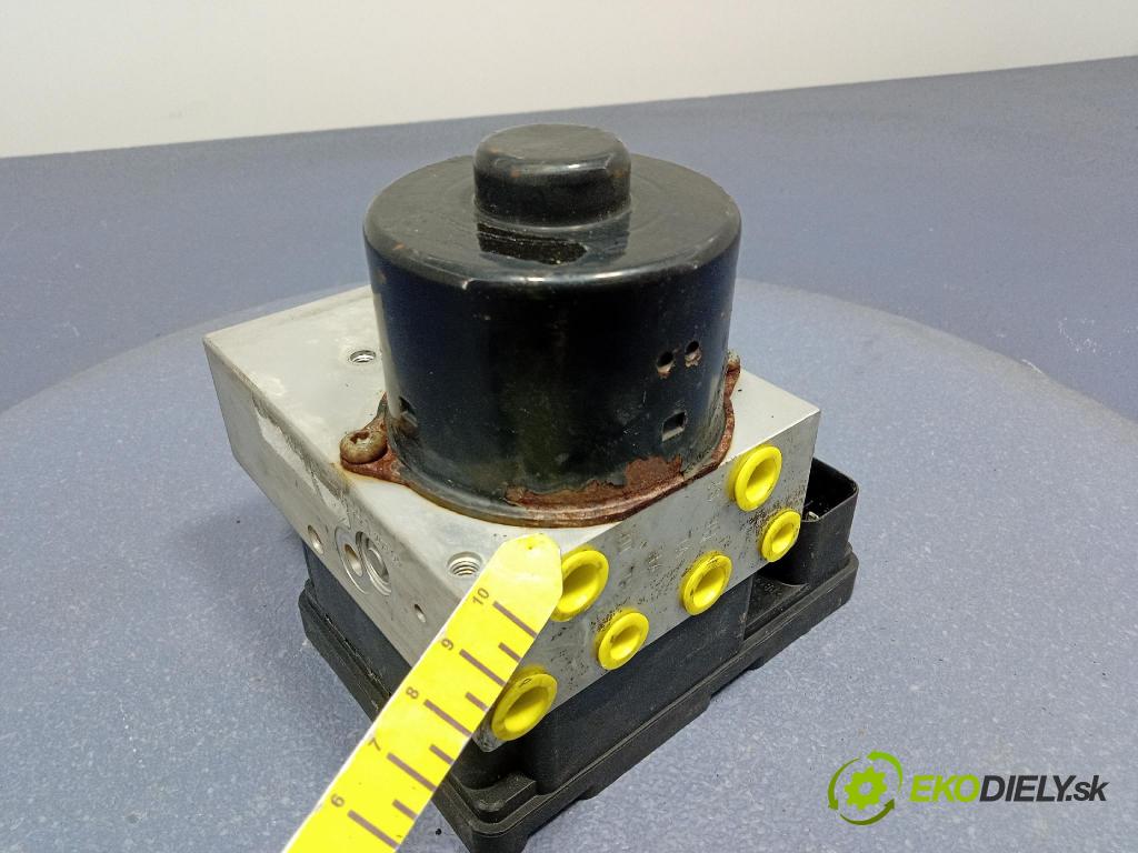 Vw Touareg 2004 čerpadlo ABS x 7L0907379D