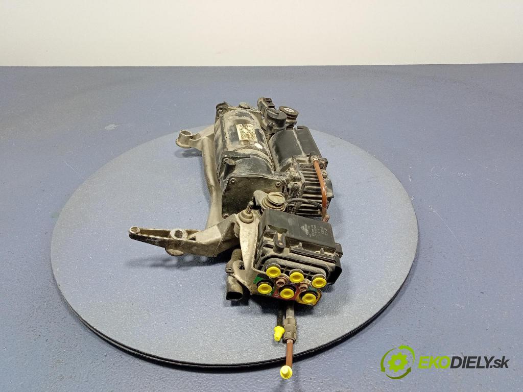 Vw Touareg 2004 Kompresor Vzduch: 7L0616006C