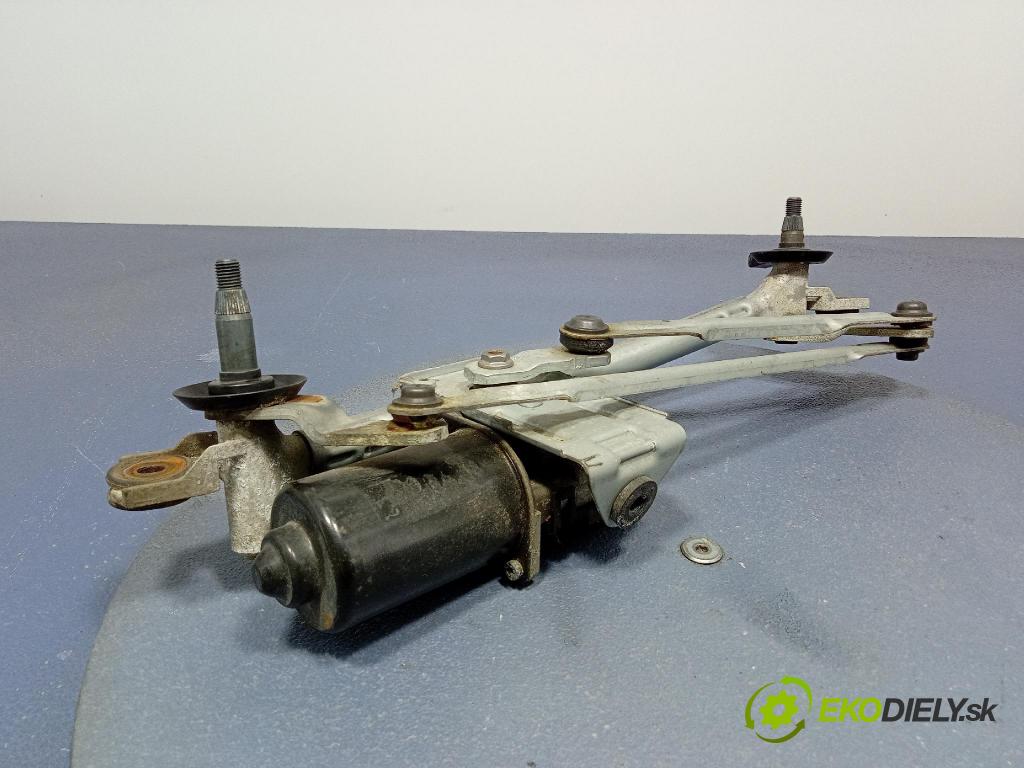 Kia Ceed 2014 mechanizmus motor: Stierače: Predné