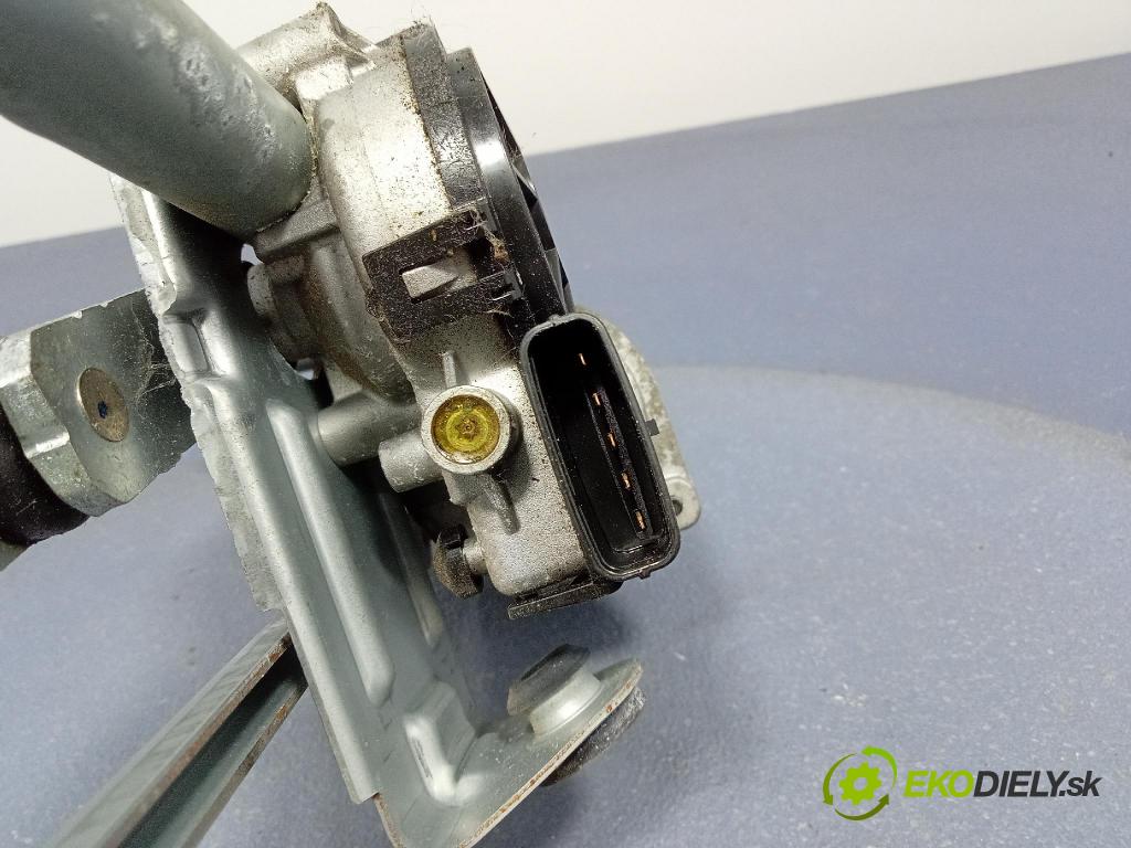 Kia Ceed 2014 mechanizmus motor: Stierače: Predné 