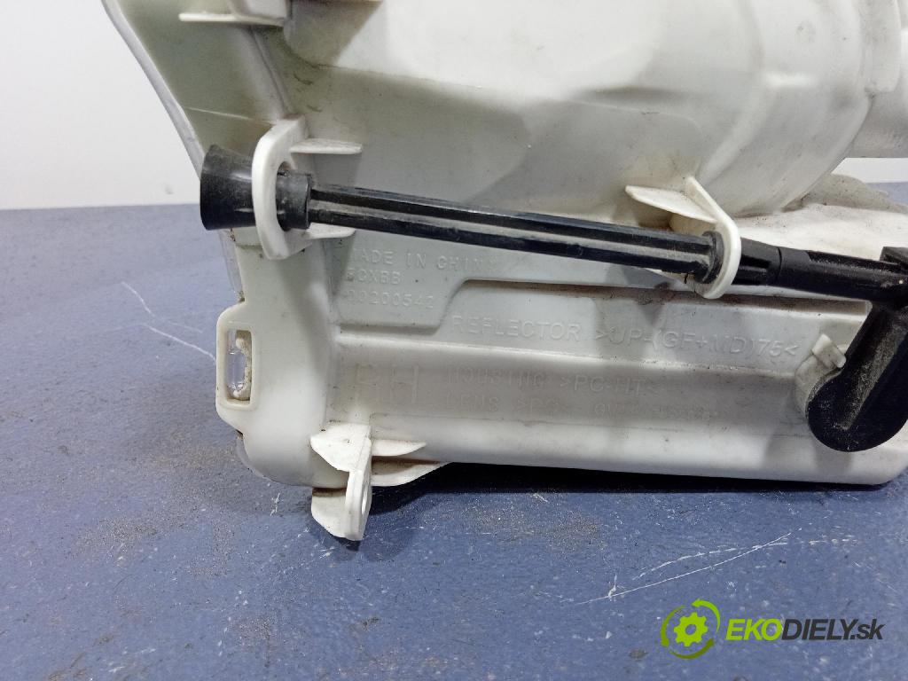 Ford Escape 2019 Halogen v pravo: GV44-13B220-B