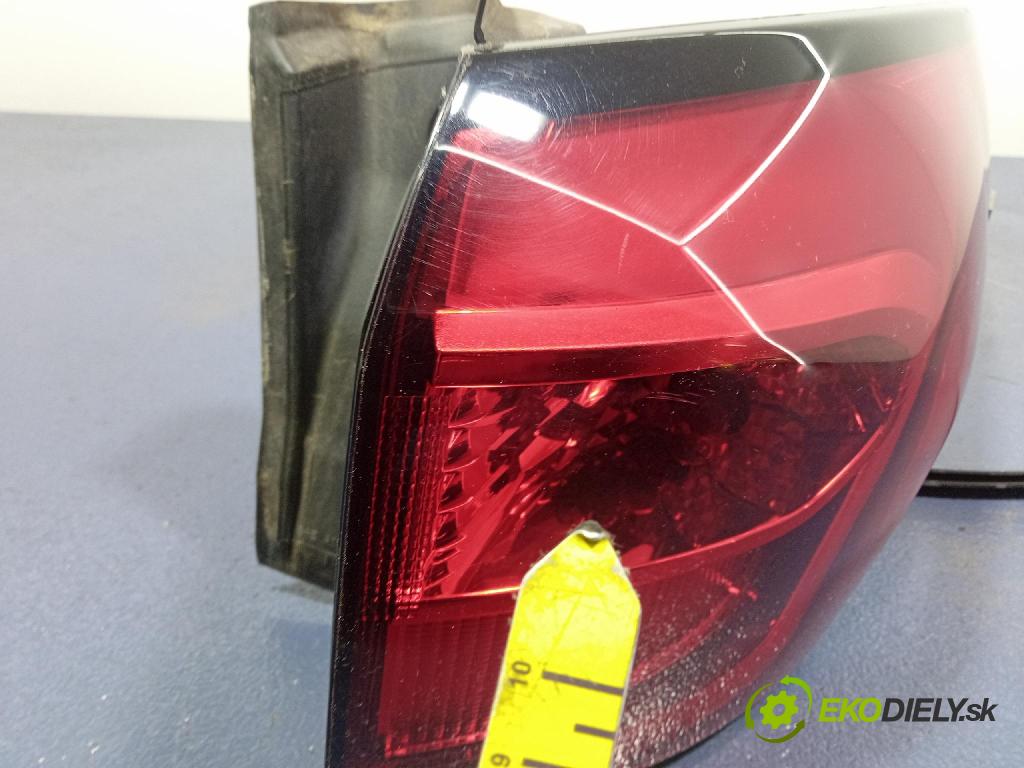 Ford Escape 2019 svetlo / reflektor zad Prava: Vonkajsia: KJ54-13404-AB