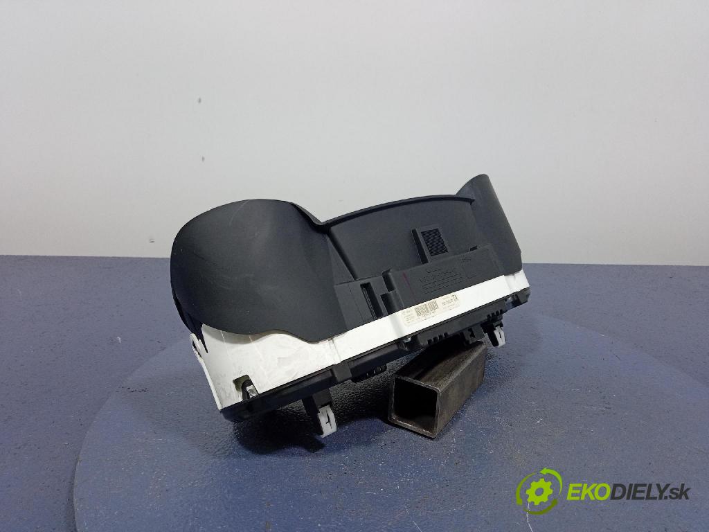 Ford Escape 2019 prístrojovka/ budíky KJ5T-10849-TA