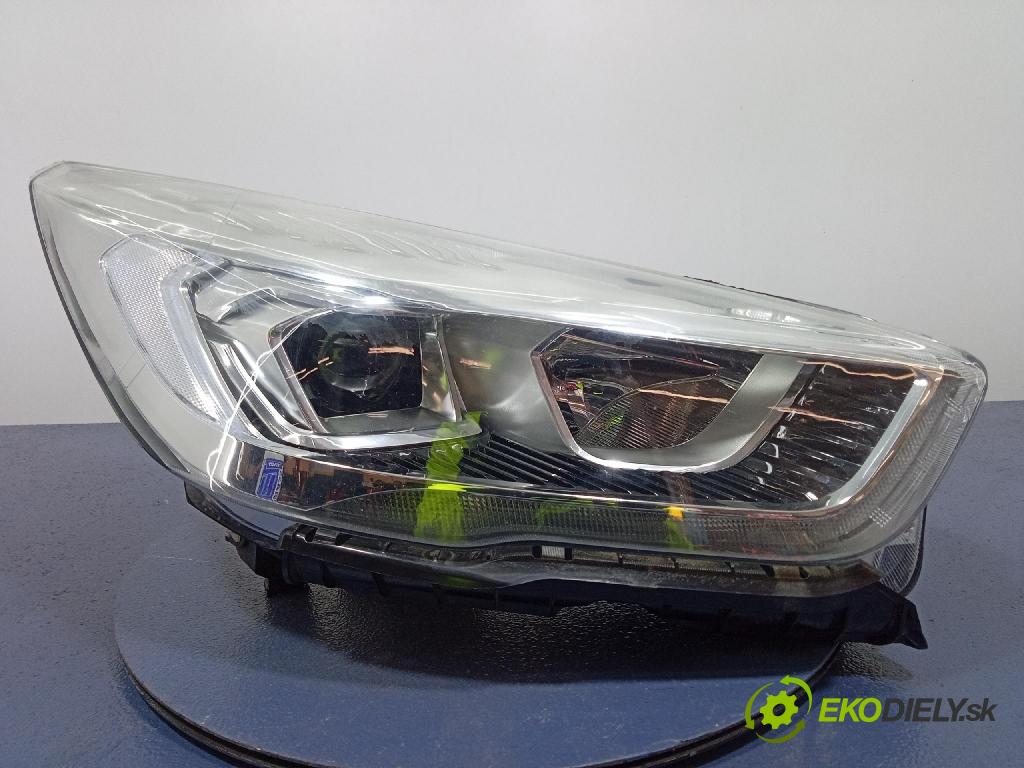 Ford Escape 2019 Reflektor: v pravo: