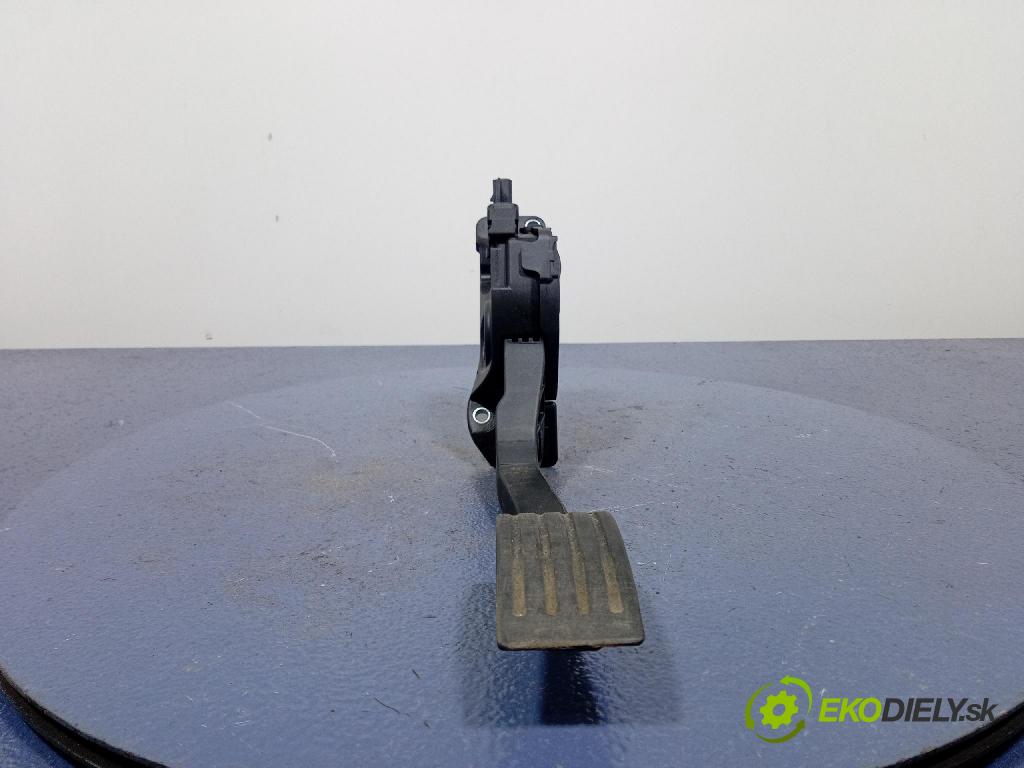 Ford Escape 2019 pedal Plyn: F1DC-9F836-AA