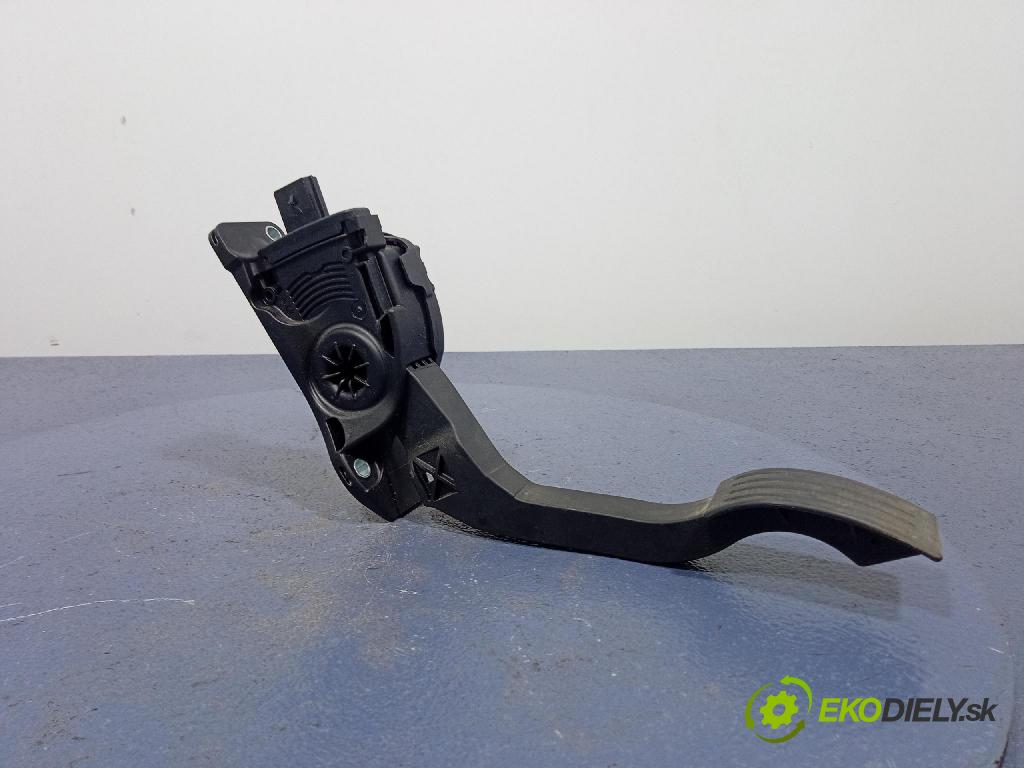 Ford Escape 2019 pedal Plyn: F1DC-9F836-AA