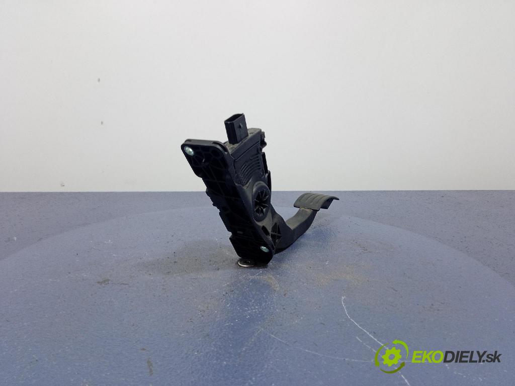 Ford Escape 2019 pedal Plyn: F1DC-9F836-AA
