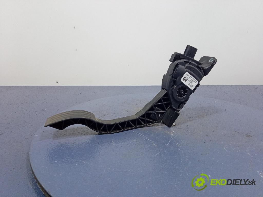 Ford Escape 2019 pedal Plyn: F1DC-9F836-AA