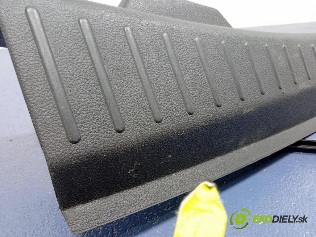 Ford Escape 2019 kryt Plast: Interiéry: GJ54-S404C08-BAW