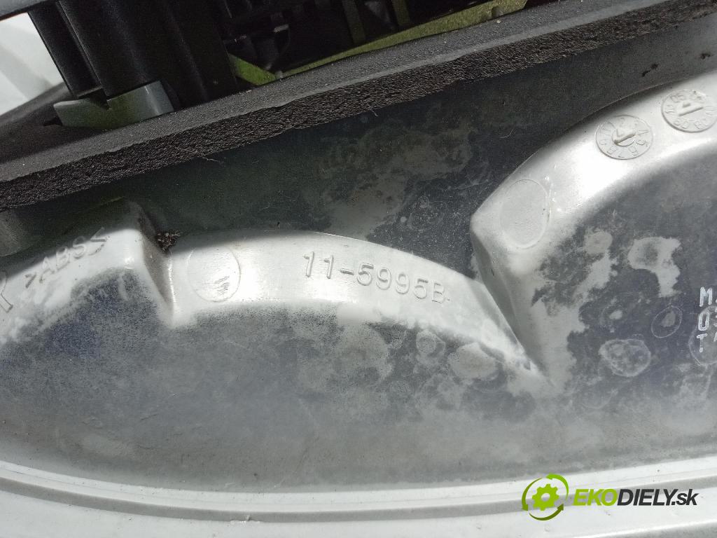 Bmw Seria 3 1999 svetlo / reflektor zad Prava: Vonkajsia: 11-5995
