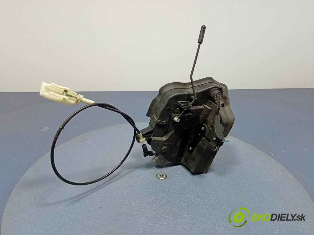 Bmw Seria 3 1999 zámok dvere Predné Vľavo: 8208711