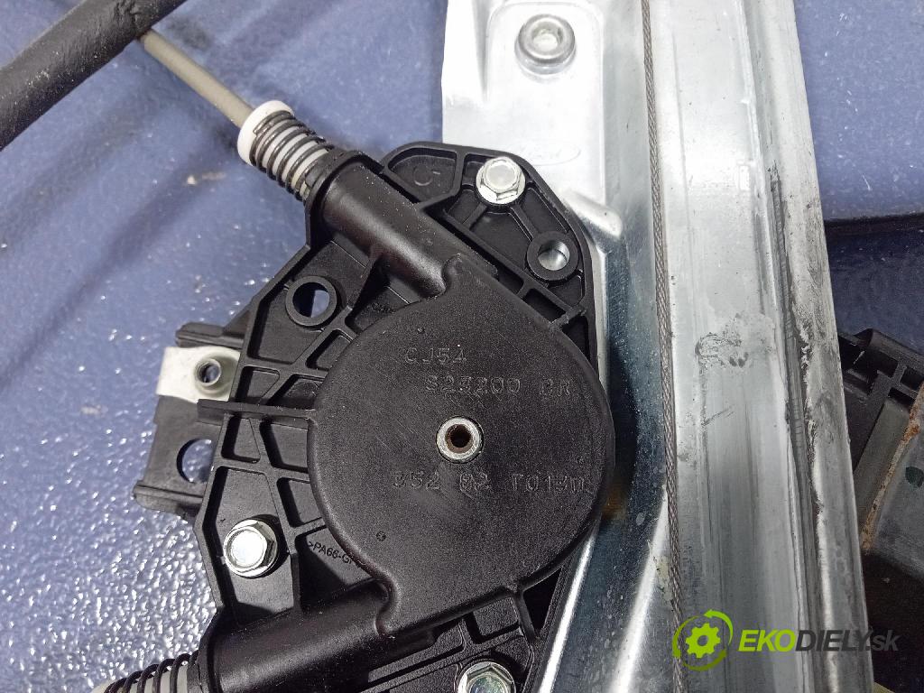 Ford Escape 2019 mechanizmus okna Okná: Predné v pravo: CJ54-S23200-BR