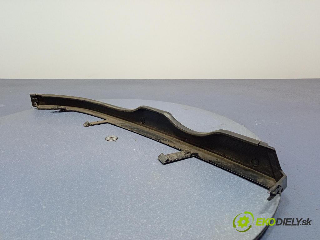 Bmw Seria 3 1999 lišta Dekoratívne: 8208677