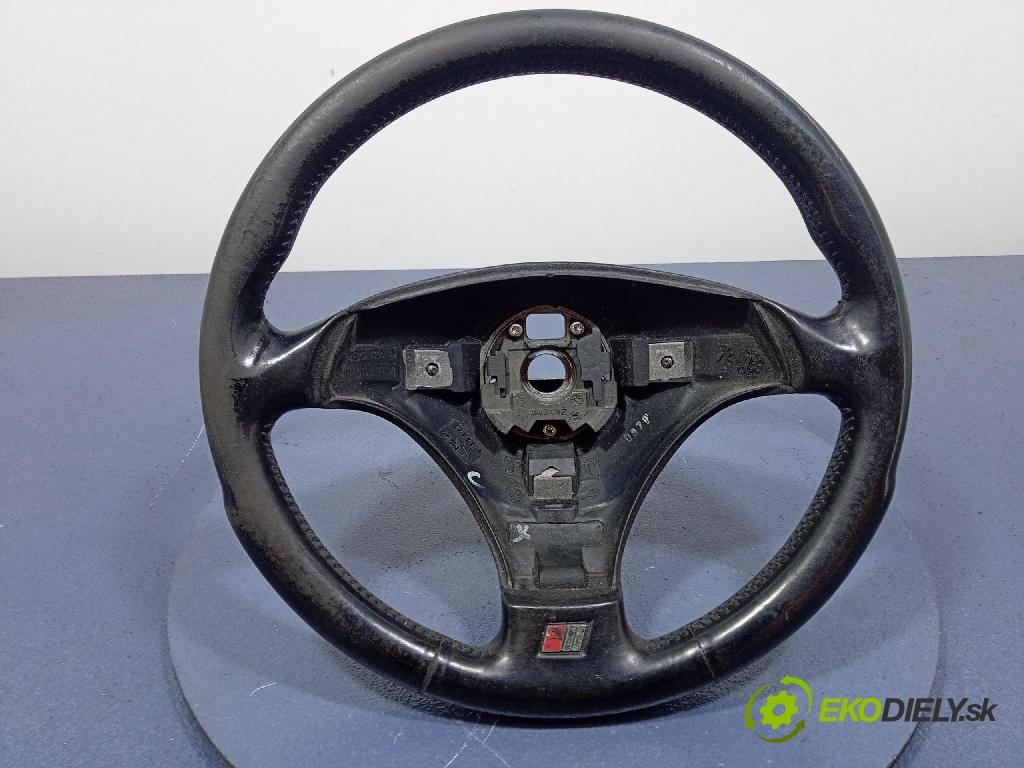 Audi A6 2001 volant 4B0124A