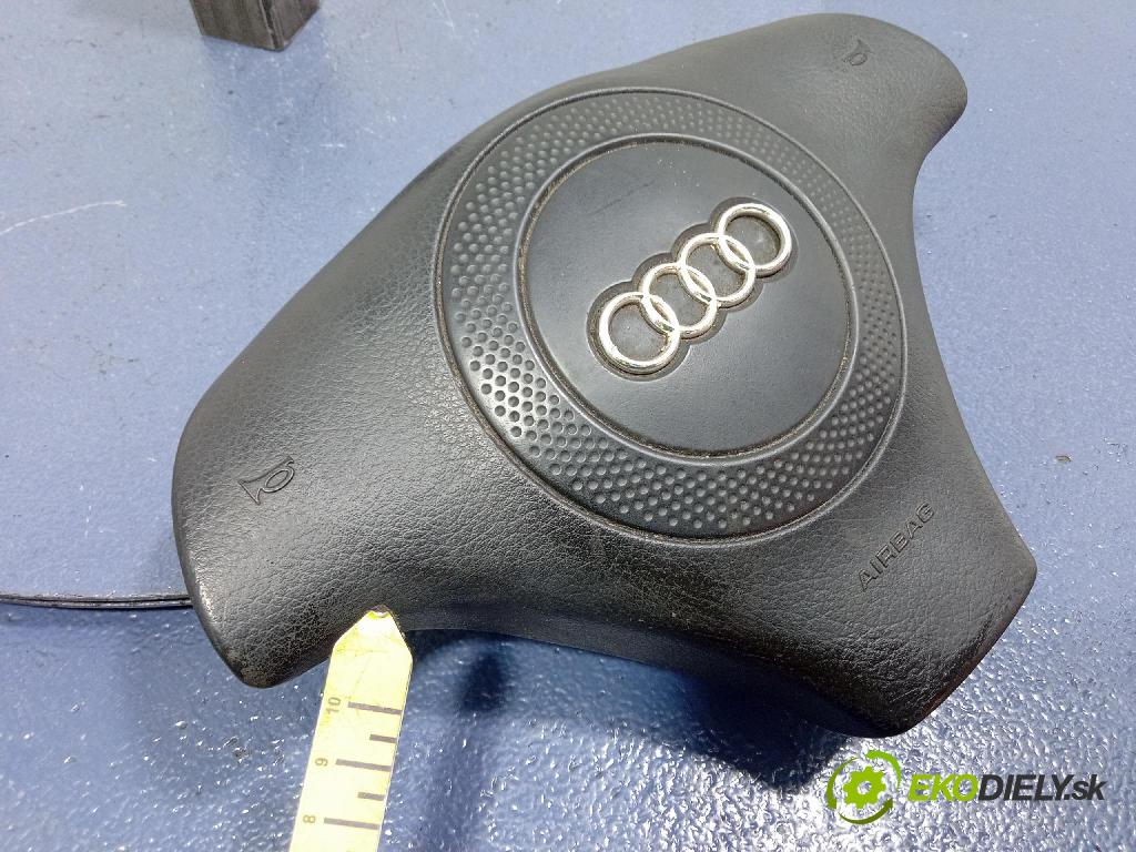 Audi A6 2001 volant 4B0124A