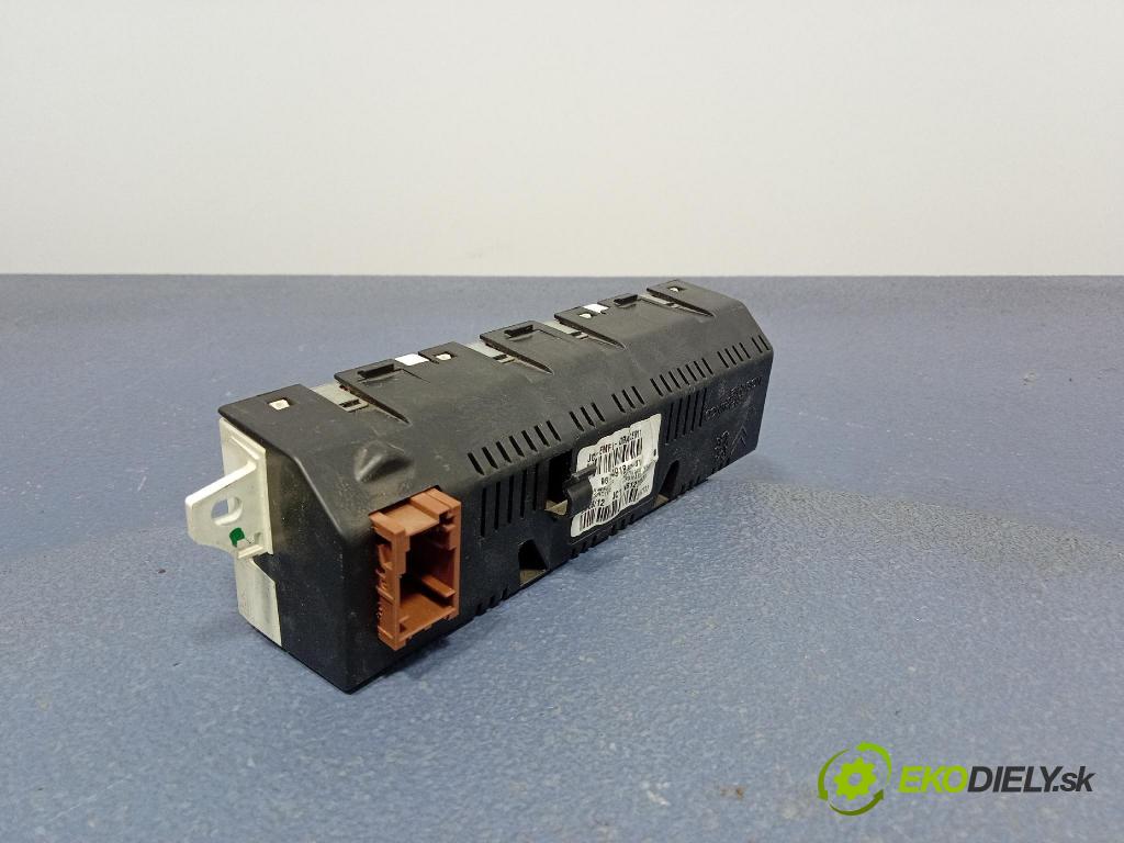 Peugeot Expert 2012 Zobrazit: Rádio: / GPS 9678491880