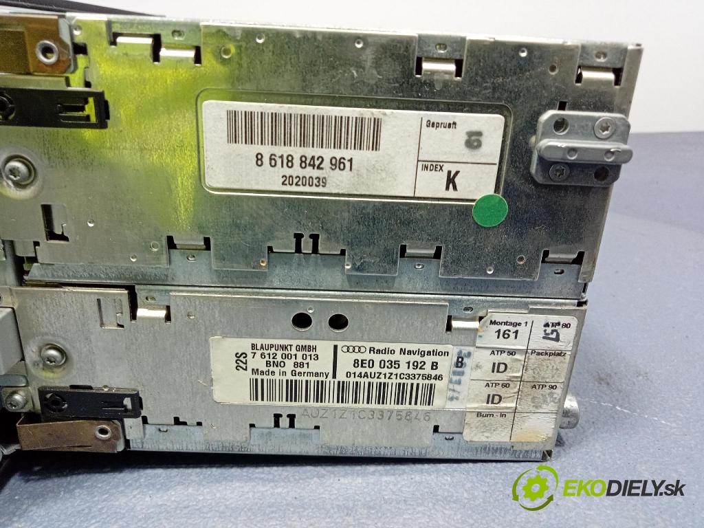 Audi A4 2003 Radio I Navigácia: 8E0035192B