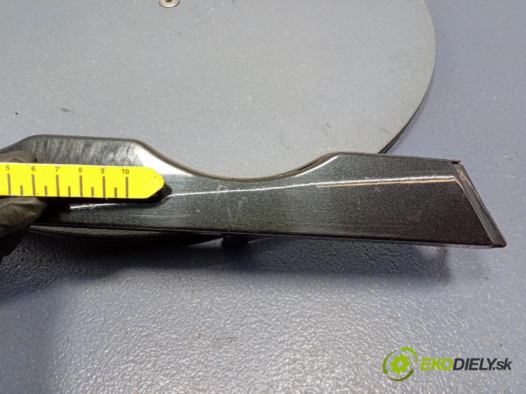 Bmw Seria 3 1999 lišta Dekoratívne: 8208678