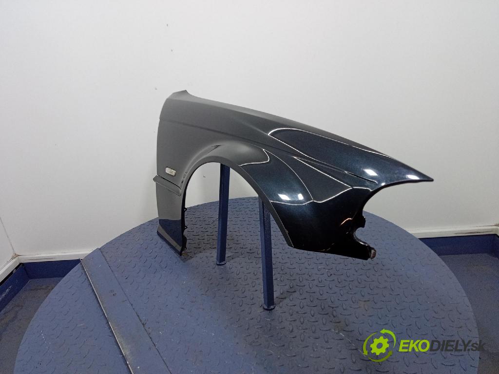 Bmw Seria 3 1999 blatník Predné v pravo: 01