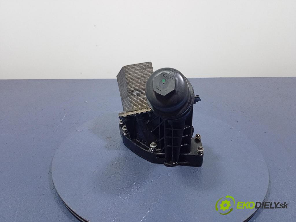 Bmw X5 2019 chladič oleja 8597366
