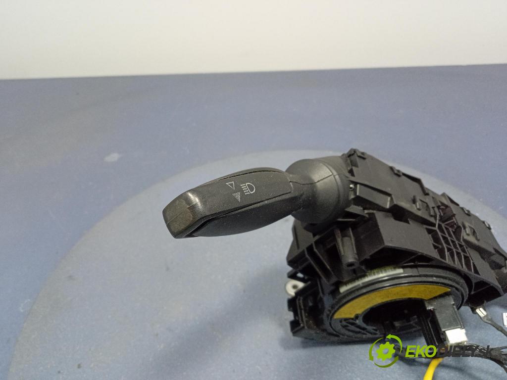 Ford Fiesta 2015 prepínač Komplex: 8A6T-13N064-AH