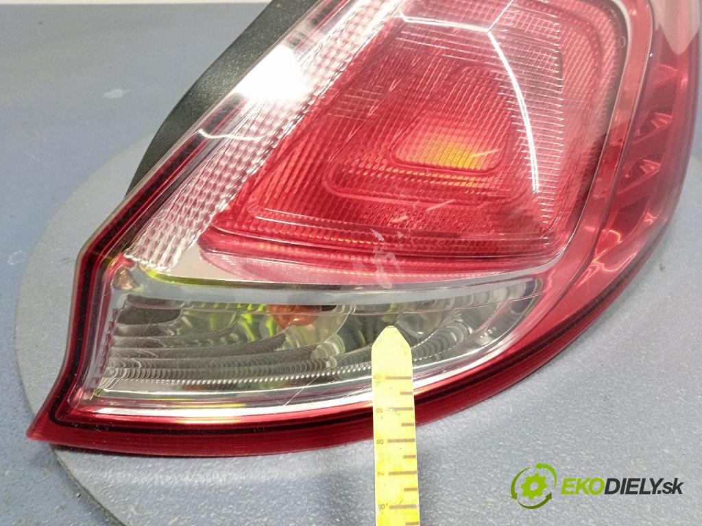 Ford Fiesta 2015 svetlo / reflektor zad Prava: Vonkajsia: C1BB-13404-A