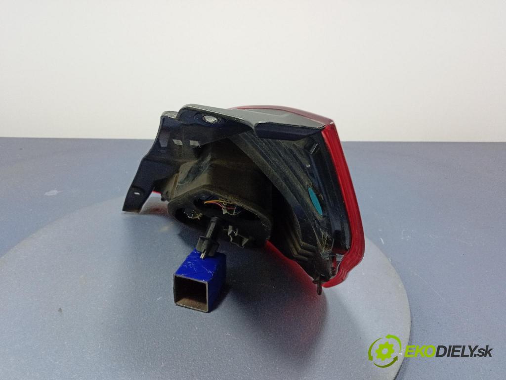 Ford Fiesta 2015 svetlo / reflektor zad ľavá Vonkajsia: C1BB-13405-A