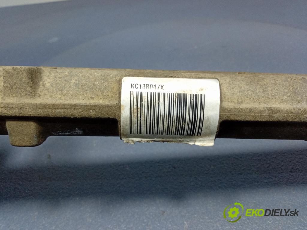 Ford Fiesta 2015 Ozubené kolo: volant 8V51-3200-CK
