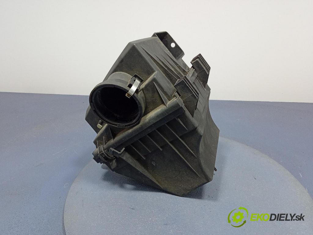 Bmw Seria 3 1999 obal Filtre: Vzduch: 01