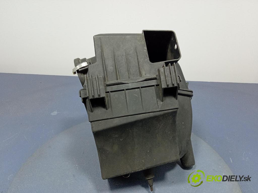Bmw Seria 3 1999 obal Filtre: Vzduch: 01
